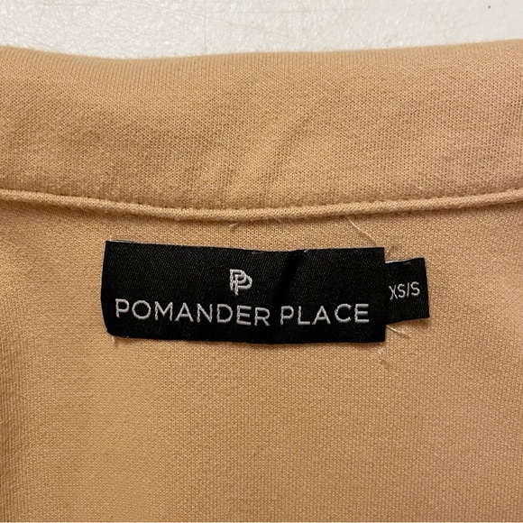 Tuckernuck‎ Pomander Place Easy Polo Swing Sweatshirt in Camel - Picture 7 of 8